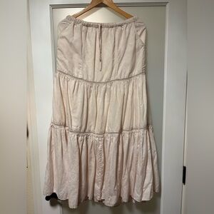 Elegant Cream Tiered Skirt